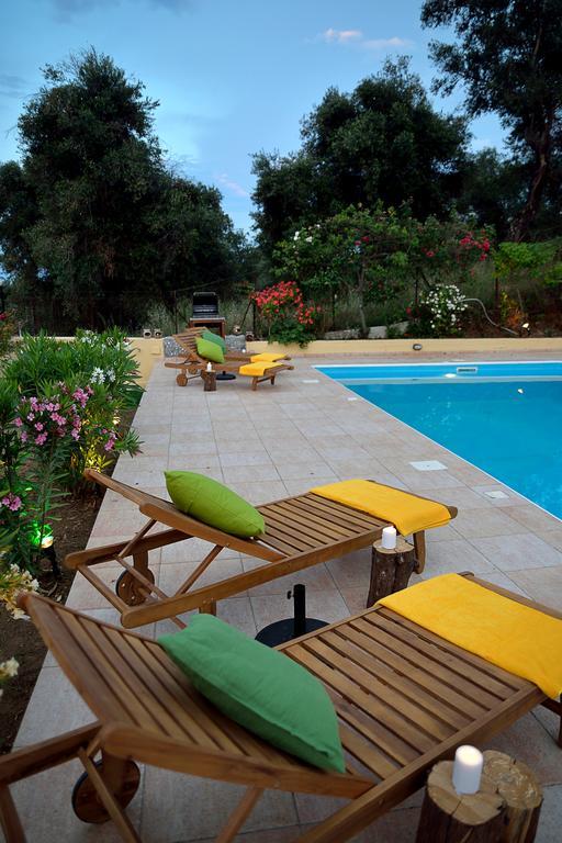 Melitta Villa Agios Ioannis  Bilik gambar